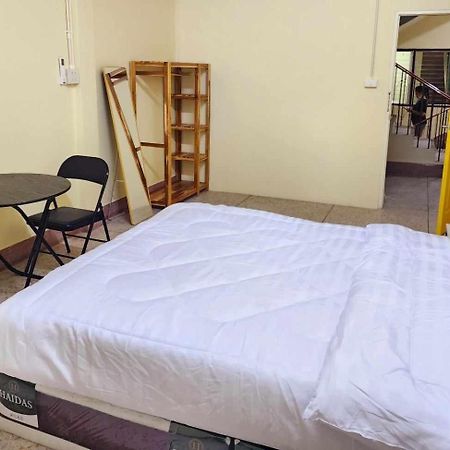 9 House&Homestay Hat Yai Extérieur photo